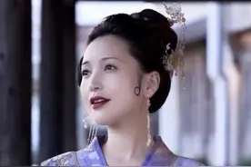 38岁金莎中秋节扮嫦娥，古装扮相气质佳，网友：不演电视剧可惜了图片