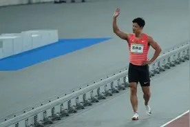 本赛季5次破10秒大关，苏炳添职业生涯10次“破10”图片