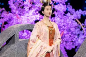 央视秋晚仙气十足，湾区秋晚神仙打架，今晚的观众们都忙坏了吧图片