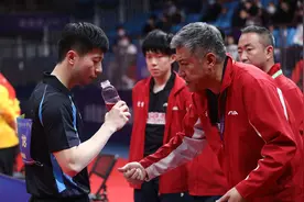 乒乓球丨马龙失5赛点不敌樊振东，北京男团收获银牌图片