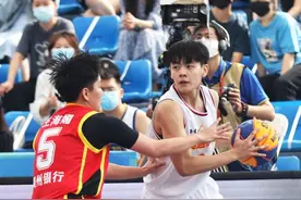 杨舒予为啥那么火？全运会三人篮球揭幕战，大部分球迷都是冲着她来的图片