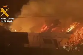 西班牙火山喷发或持续84天 已吞噬上百所房屋 损失将超30亿图片