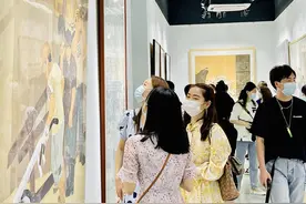 湖北艺术节群文美术书法摄影作品展开幕图片