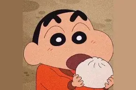 吃好吃的停不住嘴，咋还赖上环境了？图片