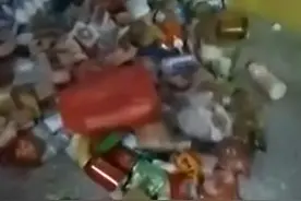 没收学生月饼零食后扔一地，学校无权如此处理｜给个说法图片