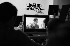 10天5城8场演出，舞者黎星说，“睡不着，也要逼自己躺在床上”图片