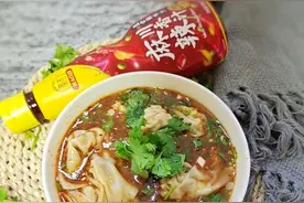 美食新滋味：好吃不腻的#豪吉川香美味#~麻辣抄手图片