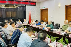 文学评论“温吞水”？湖北省作协召开加强新时代文学评论工作座谈会图片