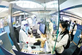 局部疫情再起，如何做好境外人员全流程防控？“14+7”隔离期有无必要延长？图片