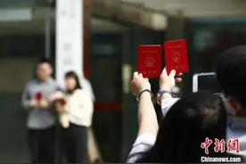 天价彩礼、恶俗婚闹、铺张浪费……何时休？图片