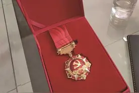 退休后创办服装厂，让珠岙成为“童装第一村”“童养媳”李兄妹的传奇人生图片