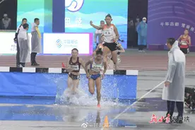 甘肃田径“双冠王”诞生！张新艳成为全运会历史上首个女子3000米障碍赛金牌得主图片
