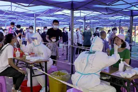 陆军第73集团军医院支援厦门市第五轮全员核酸检测图片