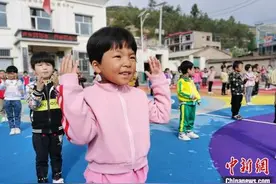 通讯：篮球场里的乡村振兴见闻图片