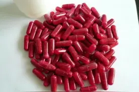 胶囊难以下咽，能将药末倒出来吃吗？图片