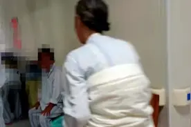 河南一医院救助流浪患者，发现其腰缠28万现金视频封面