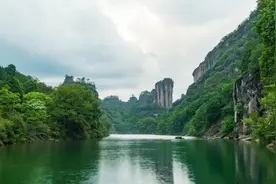 长假将至，用古诗词打开福建，体会别样浪漫图片