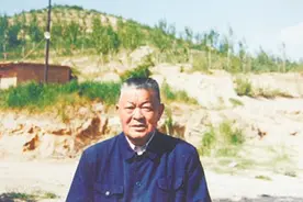 平凡而又厚重的一生——尕布龙赤子精神述评（上）图片