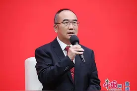 “人民英雄”张定宇：英雄就来自于平凡 英雄就来自于人民图片
