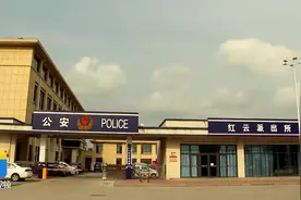 加油站老板错转工资给前员工 民警跨省帮忙找回图片