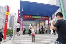终于通啦！假期坐最快地铁，去看海图片