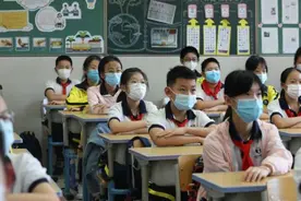 美媒：担忧教育不公和教育成本失控，中国出台监管规定图片