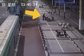 外卖小哥深夜抓小偷，街头这一幕惊心动魄图片