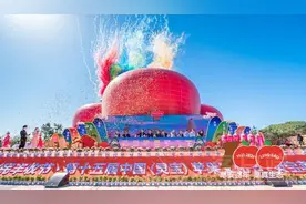庆祝灵宝苹果百年啦！“苹果之乡”庆丰收 百年果香醉宾客图片