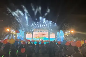 水韵江苏 山水镇江 2021（第十五届）中国镇江金山文化艺术·国际旅游节开幕图片