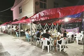 慈溪这个医院内竟开起“无证排档一条街”这般“画风”太突兀图片