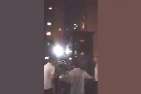 重庆一6岁男童高空扔书砸伤婴儿头部，两家正协商赔偿图片
