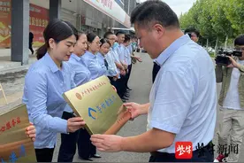 徐州邳州：关爱劳动者，爱心服务站温暖人心图片