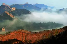 深秋季节摄影师不得不去的金山岭长城图片