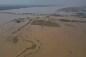 禁车禁人！郑州黄河滩全线封闭 大河报记者直击洪峰过境图片