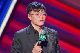 杨波：因为黄子华入行脱口秀，但我从来没想过要模仿他图片