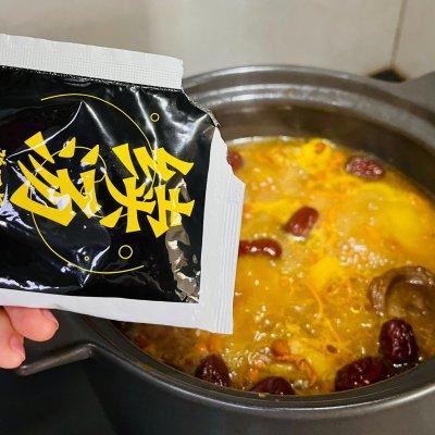 花胶炖鸡汤怎么做 2026年花胶炖鸡汤放什么材料好吃 花胶炖鸡汤怎么做 2026年花胶炖鸡汤放什么材料好吃