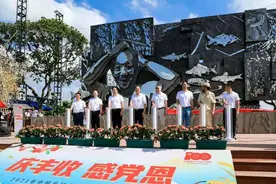 “禾下梦”袁隆平院士雕像落户广州大吉沙岛图片