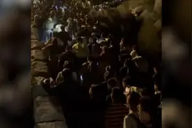 泰山门票预约达临界值，连续两天停售夜间门票