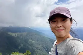 39岁，她火了，有着你想象不到的前半生图片