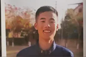 致敬英烈｜救火英雄徐鹏龙：入伍时的别离成为与父母的永别图片