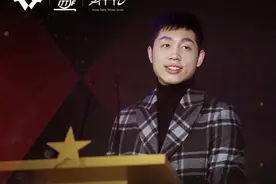 许昕当选亚乒联盟副主席 刘国梁：中国乒乓，世界共享图片