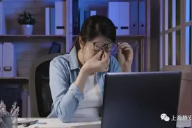 大二女生突发面瘫，原因竟是……这个习惯很多人有图片