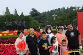 高清组图｜河北平山西柏坡：“十一”黄金周迎来红色旅游热潮图片