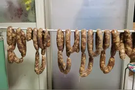 学会这道灌腊肠，想低调都不行图片