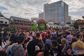 国庆假期云南接待游客2193.0万人次 实现旅游收入155.1亿元图片
