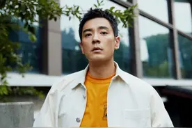 李光洁：人过四十，更懂自己丨人物图片