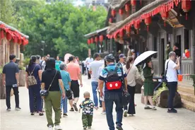 祖国好 家乡美 | 亮点纷呈 这个国庆节碧色寨不简单图片