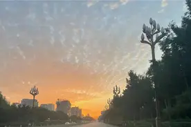 秋云下的迁安图片