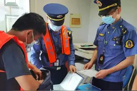 专项整治在行动 | 42种违法行为纳入首违预警 上海交通执法刚柔并济图片