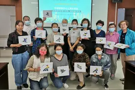 巧思巧手，北京经开区居民制作五谷画迎冬奥图片
